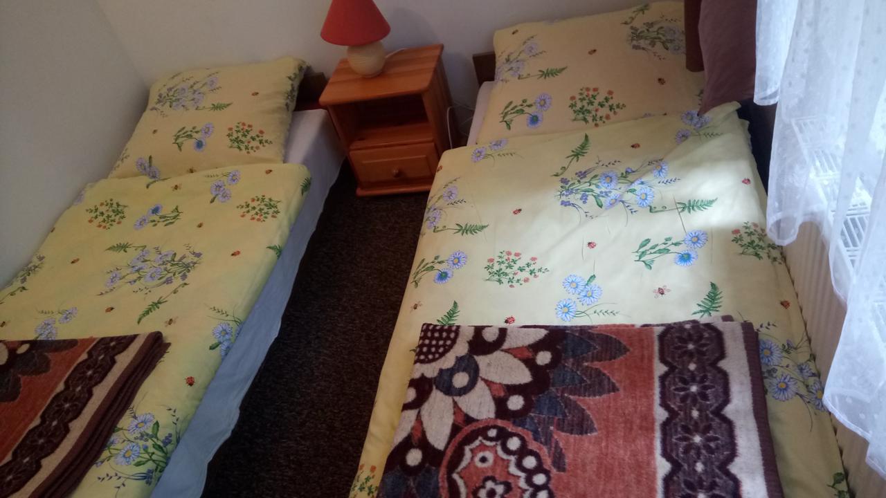 Hostel Dworek Osiecki Koral Osieki  Экстерьер фото